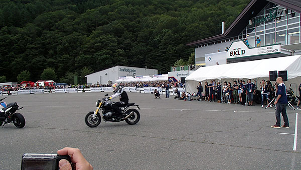 クリス・ファイファー氏による、スタントライディングショー